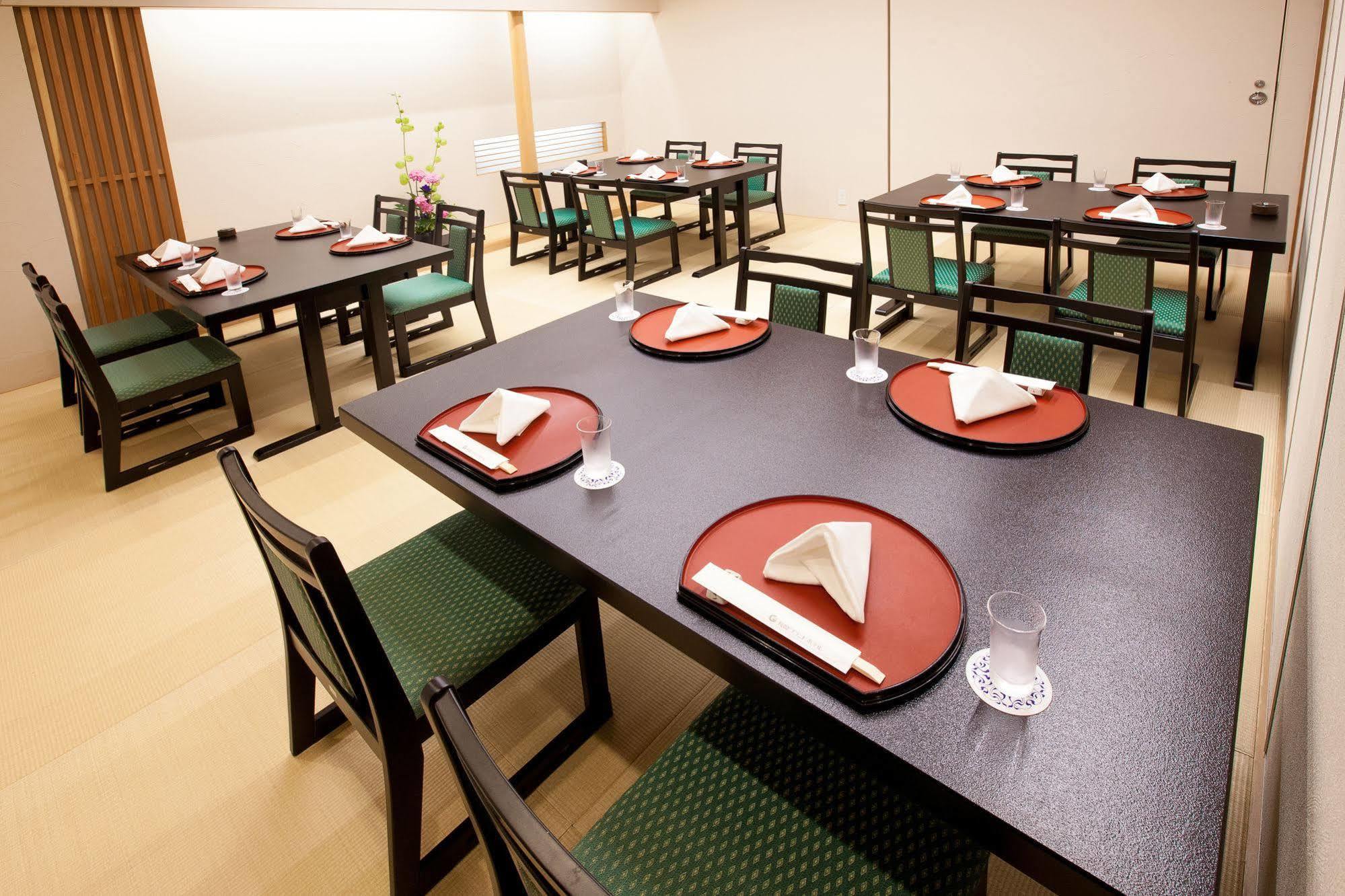 Nagaoka Grand Hotel Екстер'єр фото