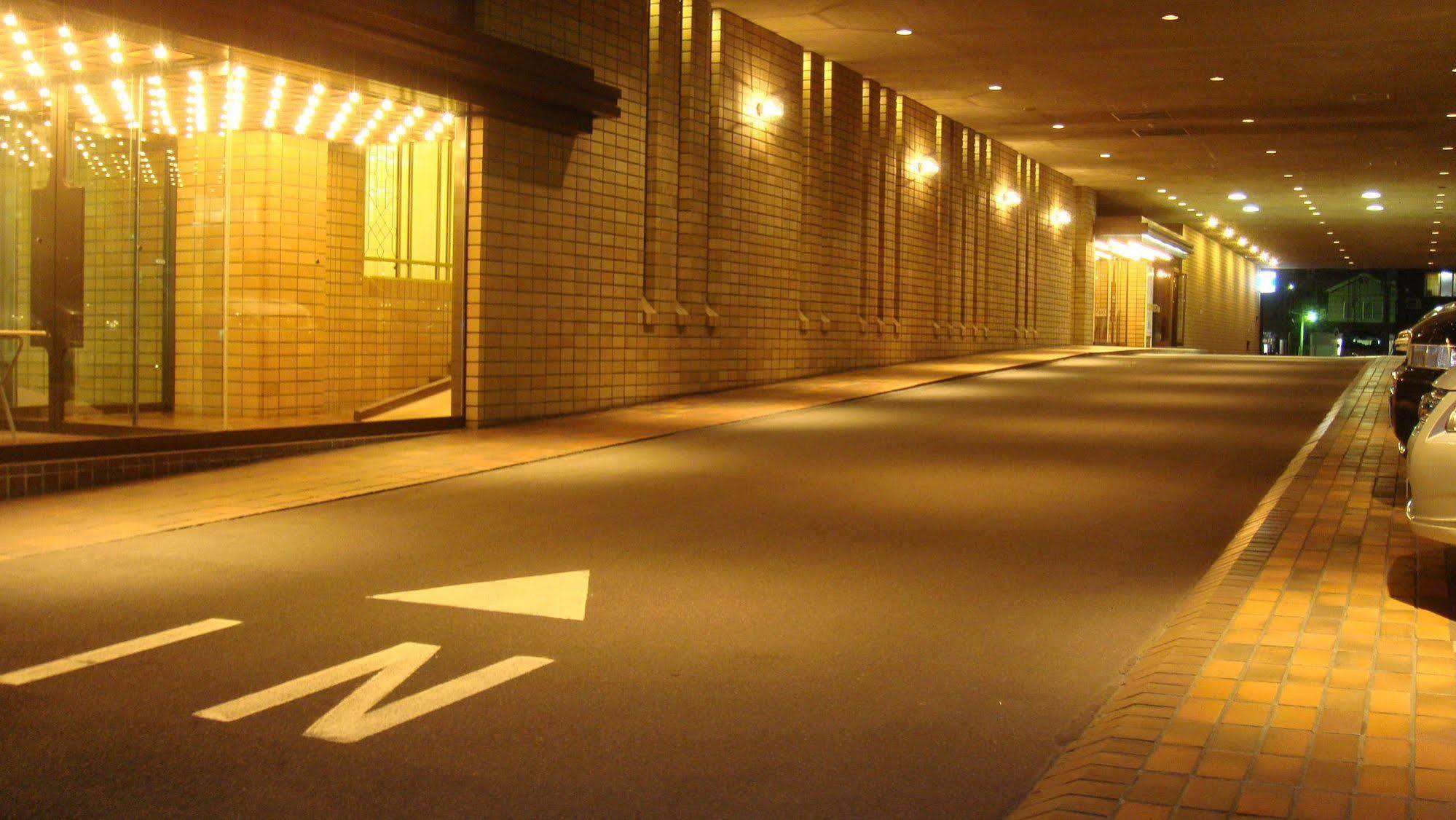 Nagaoka Grand Hotel Екстер'єр фото