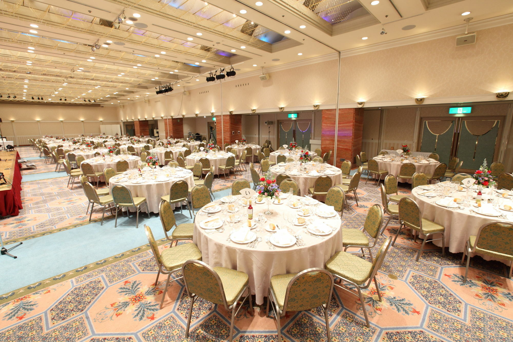 Nagaoka Grand Hotel Екстер'єр фото